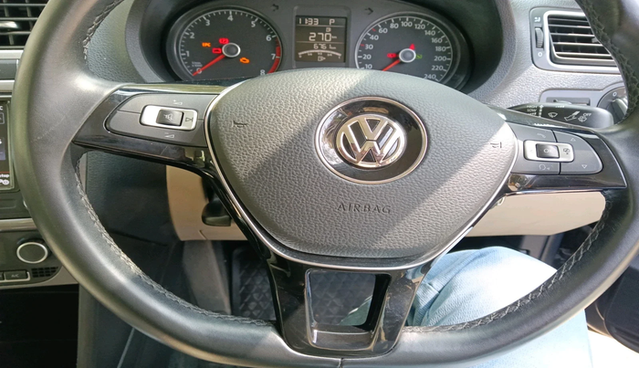 2021 Volkswagen Vento HIGHLINE PLUS 1.0L TSI AT, Petrol, Automatic, 6,761 km, interior