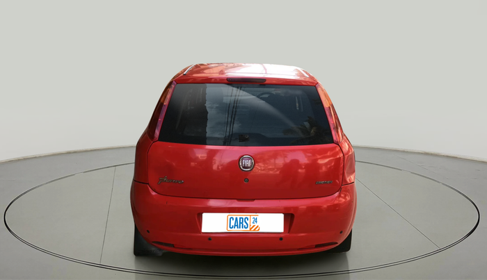 2011 Fiat Grand Punto EMOTION 1.3, Diesel, Manual, 1,20,035 km, exterior