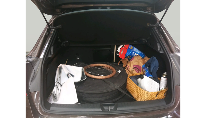 2015 Mercedes Benz C Class 200 K CLASSIC, Petrol, Automatic, 75,415 km, exterior