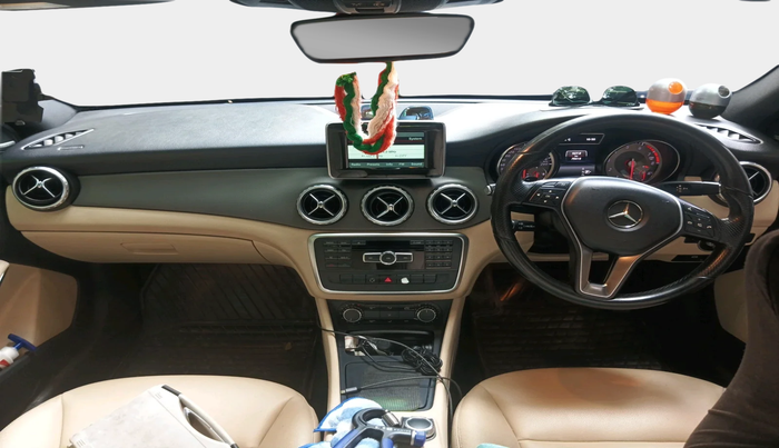 2015 Mercedes Benz C Class 200 K CLASSIC, Petrol, Automatic, 75,415 km, interior