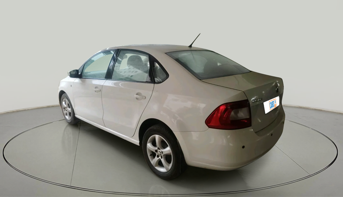 2015 Skoda Rapid AMBITION 1.6 MPI MT, Petrol, Manual, 78,886 km, exterior