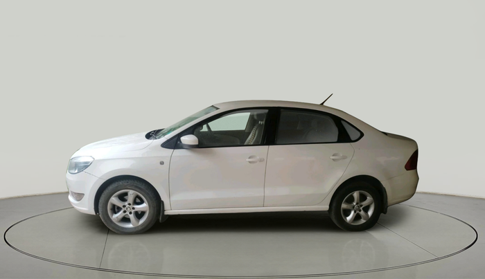 2015 Skoda Rapid AMBITION 1.6 MPI MT, Petrol, Manual, 78,886 km, exterior