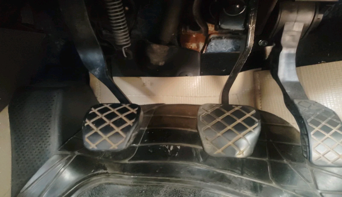 2015 Skoda Rapid AMBITION 1.6 MPI MT, Petrol, Manual, 78,886 km, interior