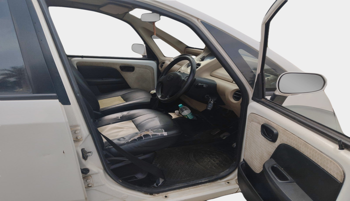 2014 Tata Nano TWIST XT, Petrol, Manual, 1,07,538 km, interior