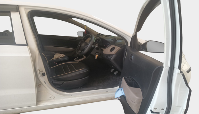 2018 Hyundai Grand i10 MAGNA U2 1.2 CRDI, Diesel, Manual, 91,300 km, interior