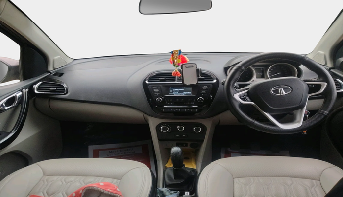 2017 Tata Tiago XZ PETROL, Petrol, Manual, 94,758 km, interior