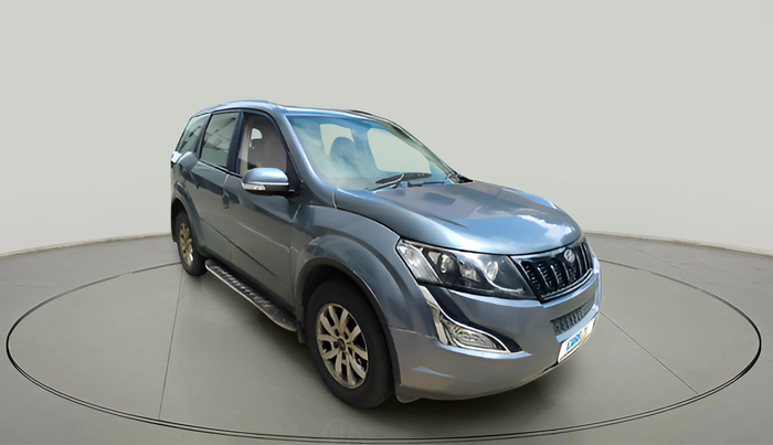 2016 Mahindra XUV500 W8, Diesel, Manual, 78,051 km, exterior