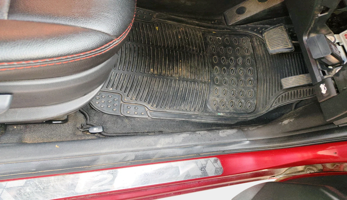 2019 Hyundai Elite i20 ASTA (O) CVT, Petrol, Automatic, 1,12,287 km, interior