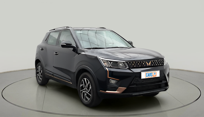 2023 Mahindra XUV400 EL 7.2 KW, Electric, Automatic, 40,557 km, exterior