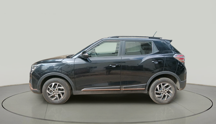 2023 Mahindra XUV400 EL 7.2 KW, Electric, Automatic, 40,557 km, exterior