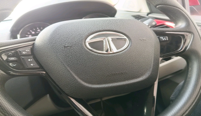 2019 Tata Tiago XZ PLUS PETROL, Petrol, Manual, 68,215 km, interior