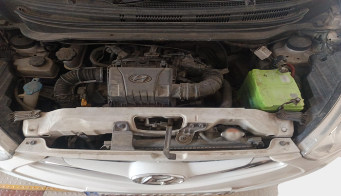 2013 Hyundai Eon MAGNA +, Petrol, Manual, 72,048 km, exterior