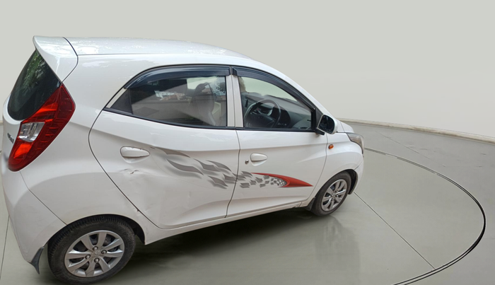 2013 Hyundai Eon MAGNA +, Petrol, Manual, 72,048 km, exterior