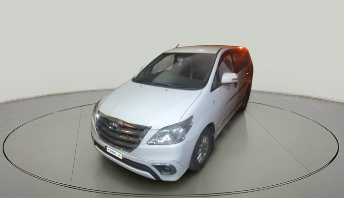 2014 Toyota Innova 2.5 VX 8 STR, Diesel, Manual, 90,771 km, exterior