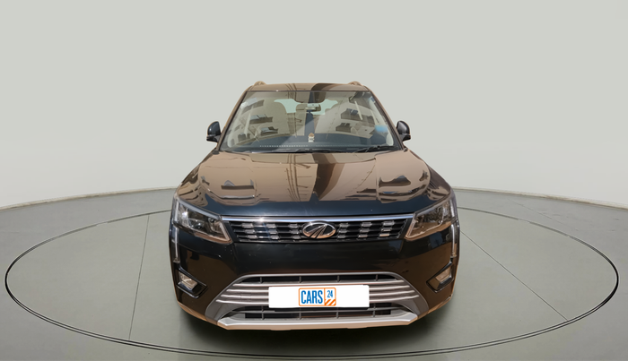 2021 Mahindra XUV300 W8 1.2 PETROL, Petrol, Manual, 15,585 km, exterior