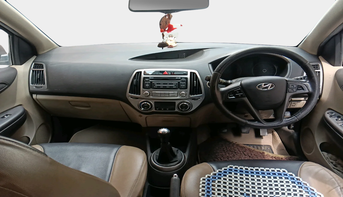 2014 Hyundai i20 ASTA 1.2, Petrol, Manual, 65,718 km, interior