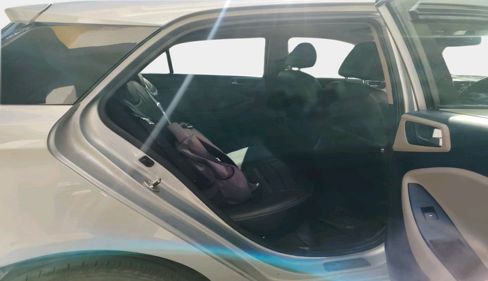 2020 Hyundai Elite i20 SPORTZ PLUS 1.2, Petrol, Manual, 59,242 km, interior