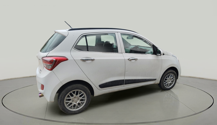 2015 Hyundai Grand i10 SPORTZ 1.1 CRDI, Diesel, Manual, 58,325 km, exterior