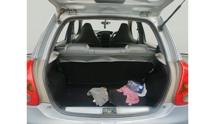 2011 Toyota Etios Liva G, Petrol, Manual, 74,048 km, exterior