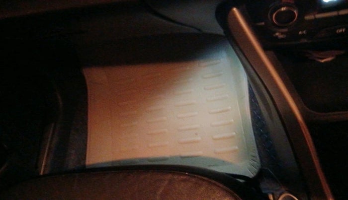 2015 Maruti S Cross ZETA 1.3, Diesel, Manual, 1,31,715 km, interior