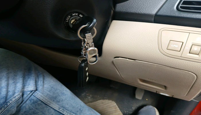 2012 Hyundai Eon MAGNA + LPG, Petrol, Manual, 64,495 km, interior