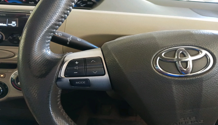 2015 Toyota Etios VX-D, Diesel, Manual, 1,66,141 km, interior