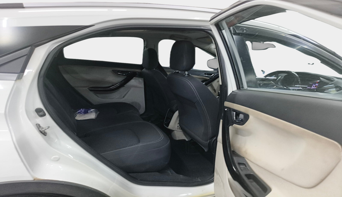 2021 Tata NEXON XZ PLUS DIESEL SUNROOF, Diesel, Manual, 1,06,475 km, interior