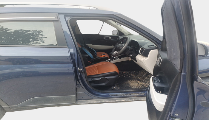 2022 Hyundai VENUE S (O) 1.0 TURBO IMT, Petrol, Manual, 73,999 km, interior
