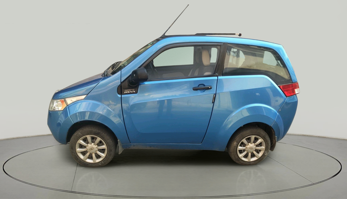 2013 Mahindra E2O T2, Electric, Automatic, 57,379 km, exterior
