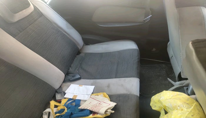 2013 Mahindra E2O T2, Electric, Automatic, 57,379 km, interior