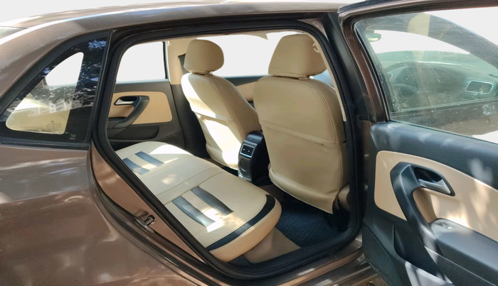 2017 Volkswagen Ameo HIGHLINE1.5L, Diesel, Manual, 1,57,788 km, interior