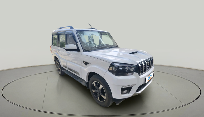 2024 Mahindra SCORPIO CLASSIC S11 7STR, Diesel, Manual, 31,647 km, exterior