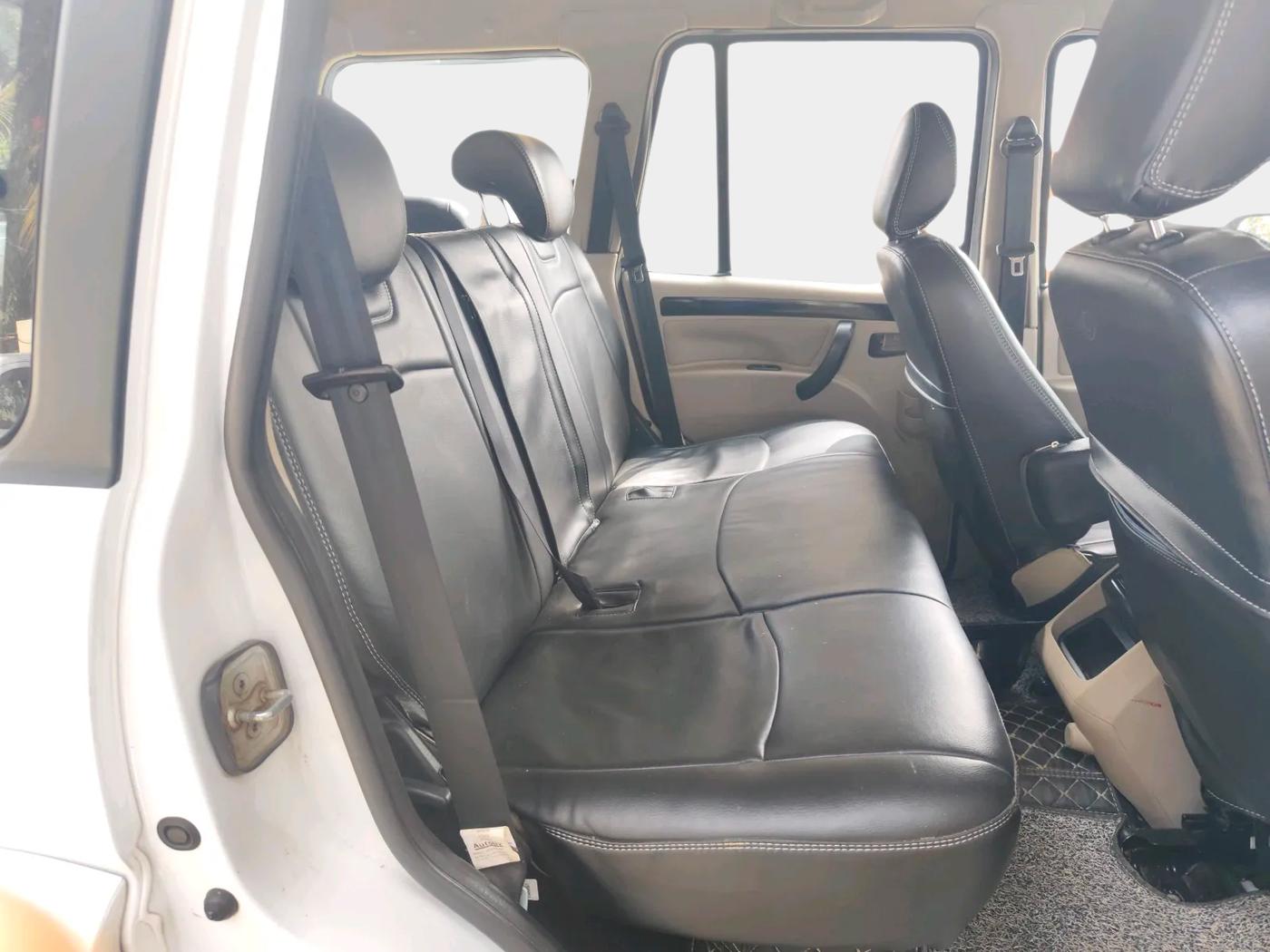 2024 Mahindra SCORPIO CLASSIC S11 7STR, Diesel, Manual, 31,647 km, interior