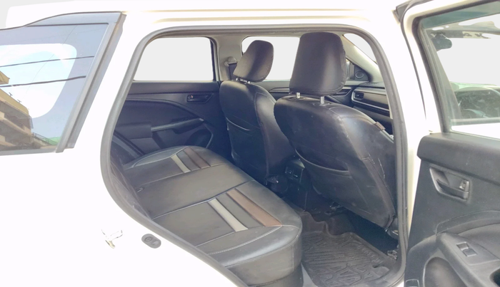 2023 Maruti BREZZA VXI SMART HYBRID, Petrol, Manual, 34,720 km, interior