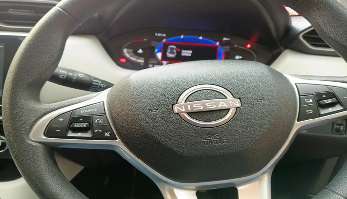 2024 Nissan MAGNITE XV MT, Petrol, Manual, 6,549 km, interior