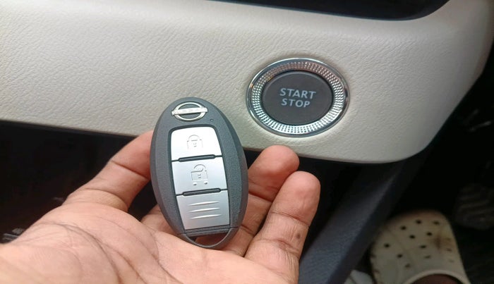 2024 Nissan MAGNITE XV MT, Petrol, Manual, 6,549 km, interior