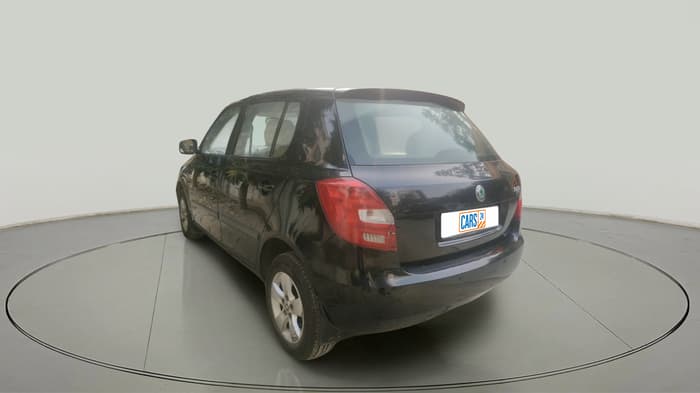 2011 Skoda Fabia ELEGANCE 1.2 MPI, Petrol, Manual, 1,06,135 km, exterior