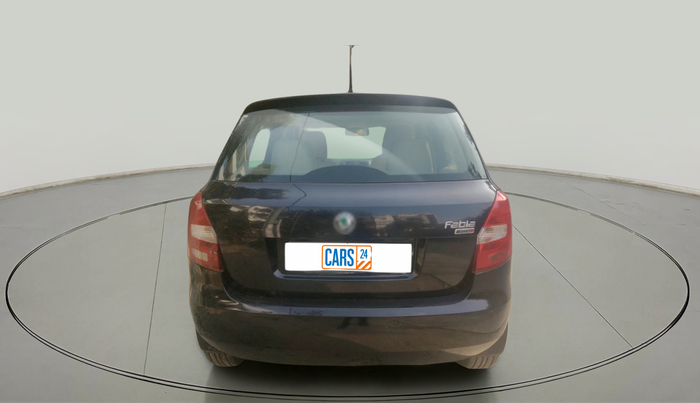 2011 Skoda Fabia ELEGANCE 1.2 MPI, Petrol, Manual, 1,06,135 km, exterior