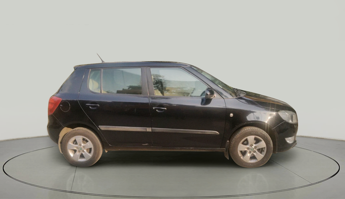 2011 Skoda Fabia ELEGANCE 1.2 MPI, Petrol, Manual, 1,06,135 km, exterior