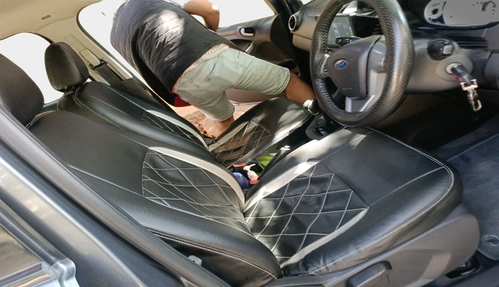 2015 Ford New Figo TITANIUM 1.2 PETROL MT, Petrol, Manual, 81,301 km, interior