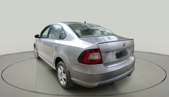 2016 Skoda Rapid ELEGANCE 1.6 MPI AT, Petrol, Automatic, 1,10,269 km, exterior