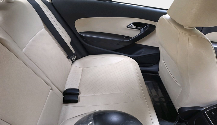 2016 Skoda Rapid ELEGANCE 1.6 MPI AT, Petrol, Automatic, 1,10,269 km, interior