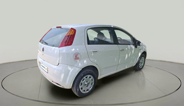2012 Fiat Grand Punto DYNAMIC 1.3, Diesel, Manual, 2,62,698 km, exterior