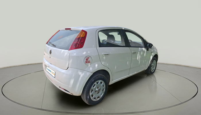 2012 Fiat Grand Punto DYNAMIC 1.3, Diesel, Manual, 2,62,698 km, exterior