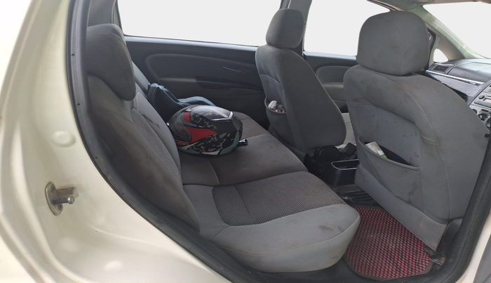 2012 Fiat Grand Punto DYNAMIC 1.3, Diesel, Manual, 2,62,698 km, interior