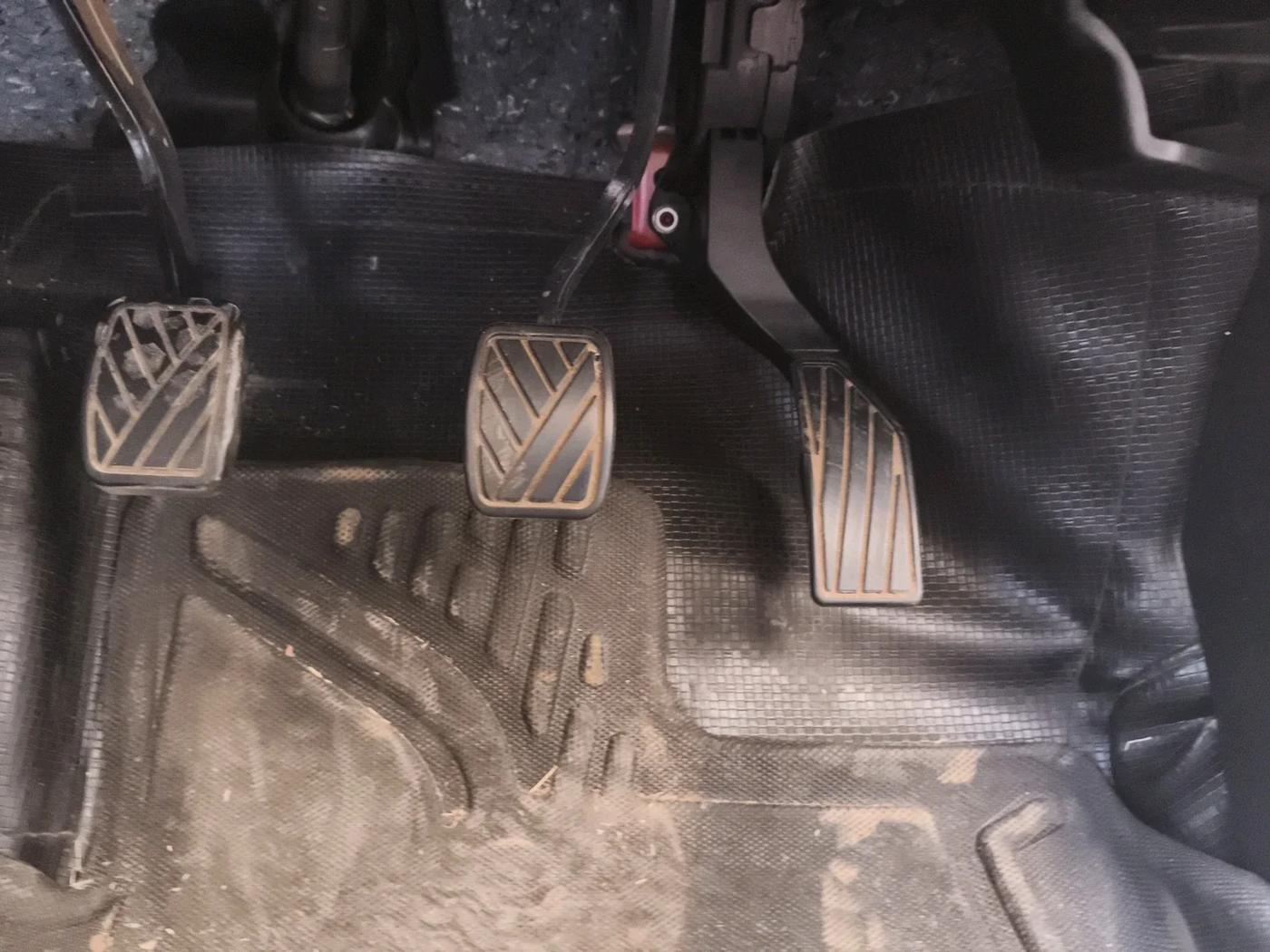 2023 Maruti BREZZA ZXI SMART HYBRID DUAL TONE, Petrol, Manual, 34,510 km, interior