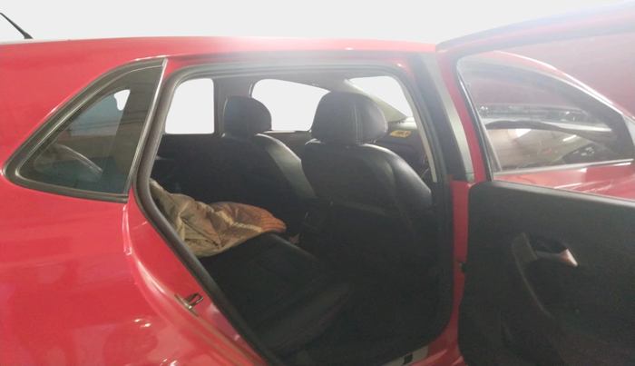 2018 Volkswagen Polo HIGHLINE PLUS 1.5 16 ALLOY, Diesel, Manual, 72,087 km, interior