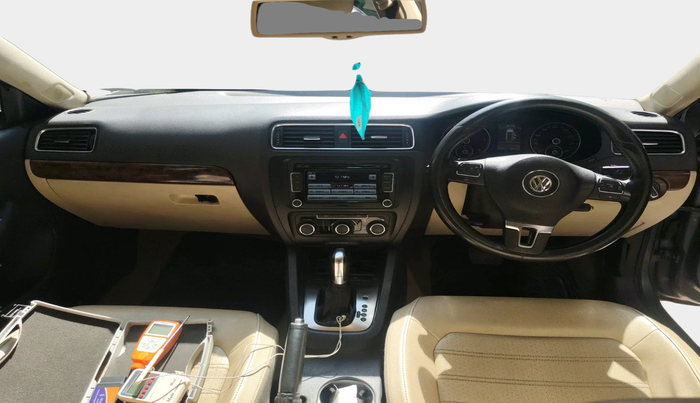 2013 Volkswagen Jetta HIGHLINE TDI AT, Diesel, Automatic, 97,784 km, interior