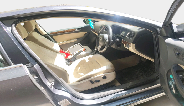 2013 Volkswagen Jetta HIGHLINE TDI AT, Diesel, Automatic, 97,784 km, interior