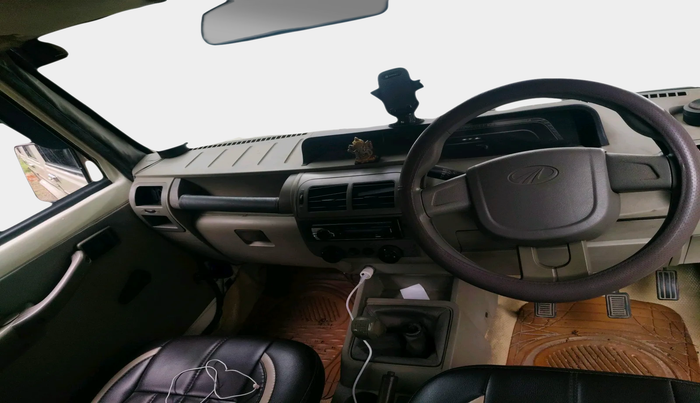 2013 Mahindra Bolero SLE BS-III, Diesel, Manual, 30,367 km, interior